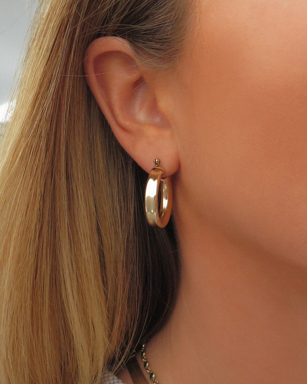 Milan Hoop Earrings - 14k Yellow Gold Fill