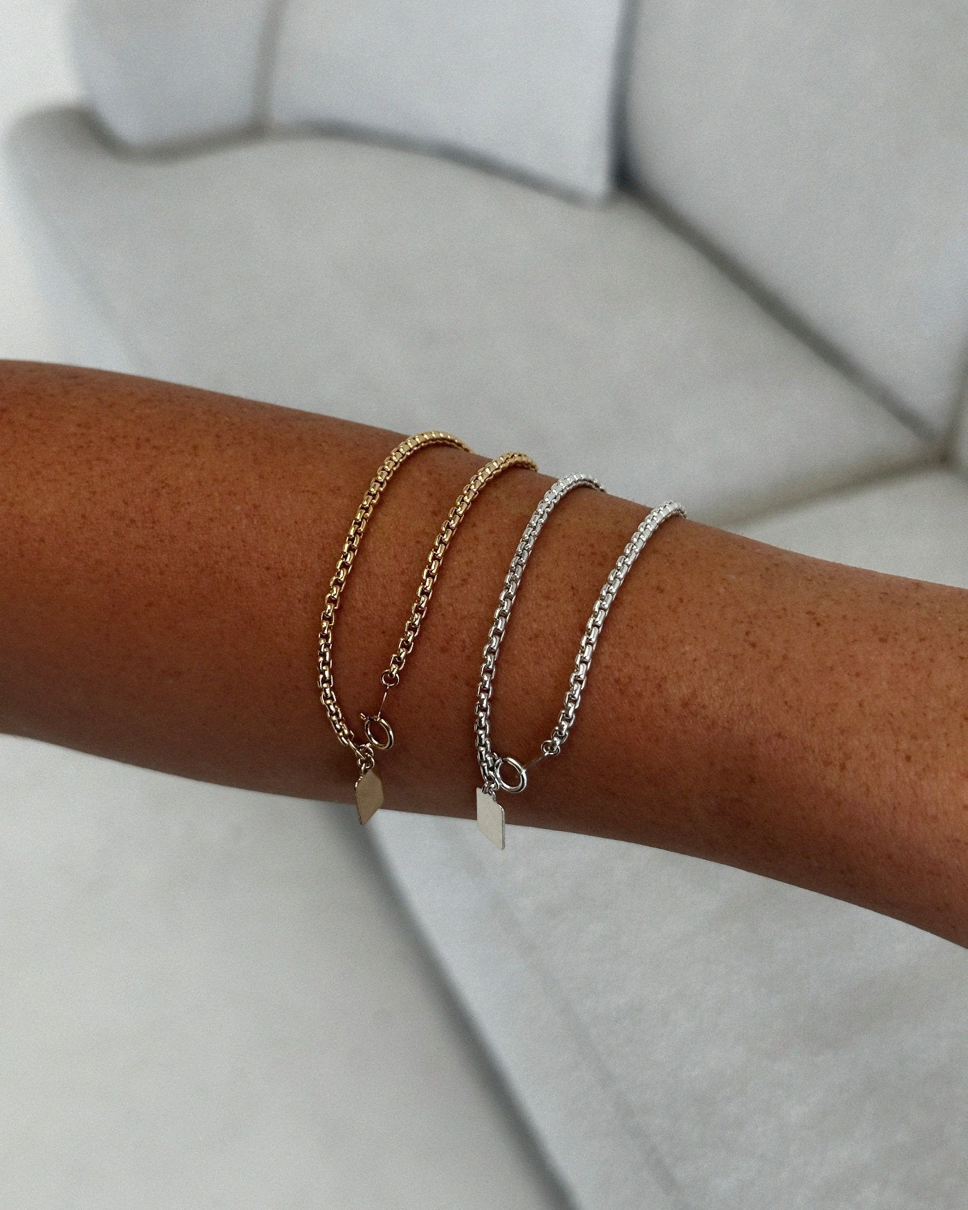 Rounded Box Chain Bracelet