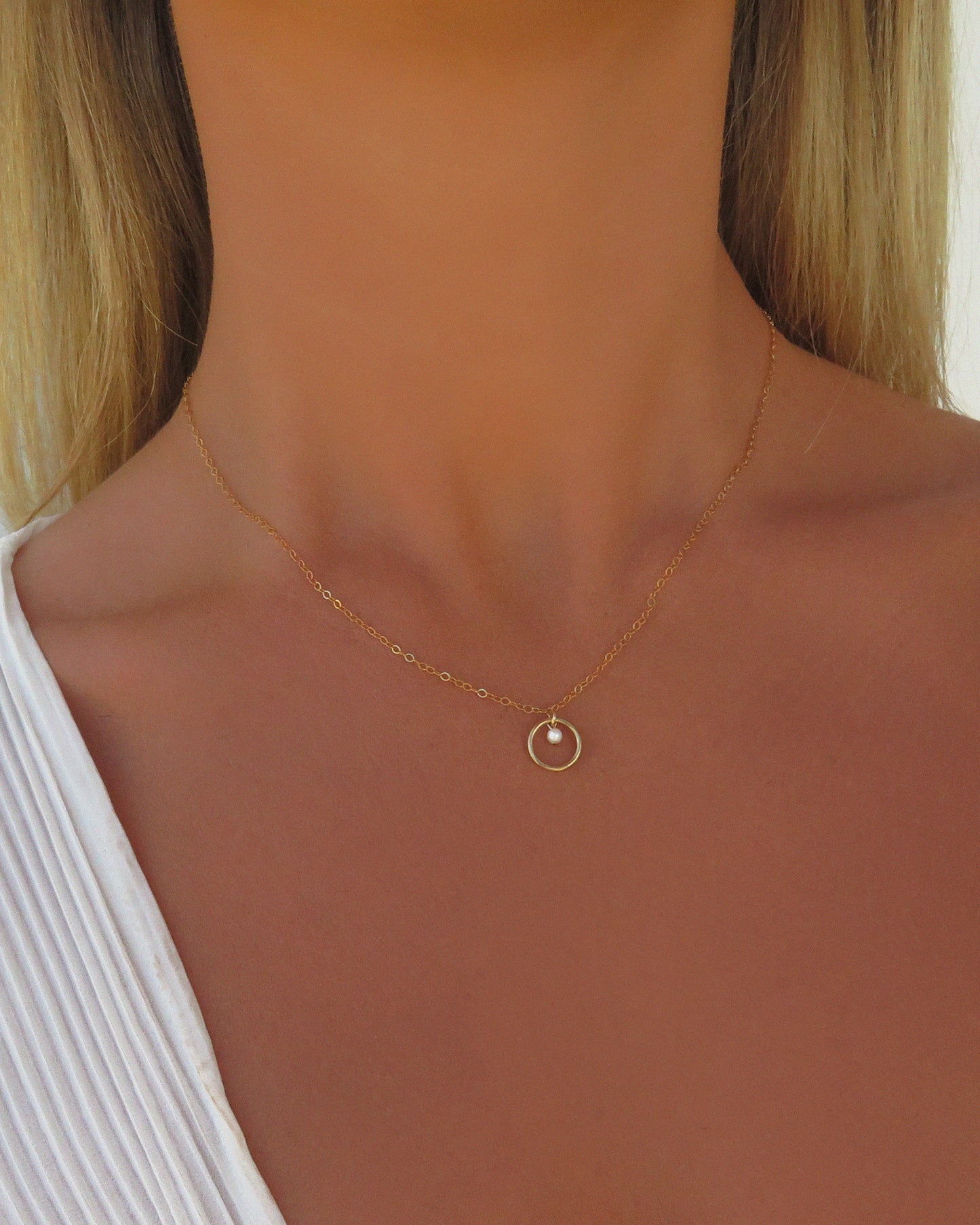 Freshwater Pearl Circle Necklace